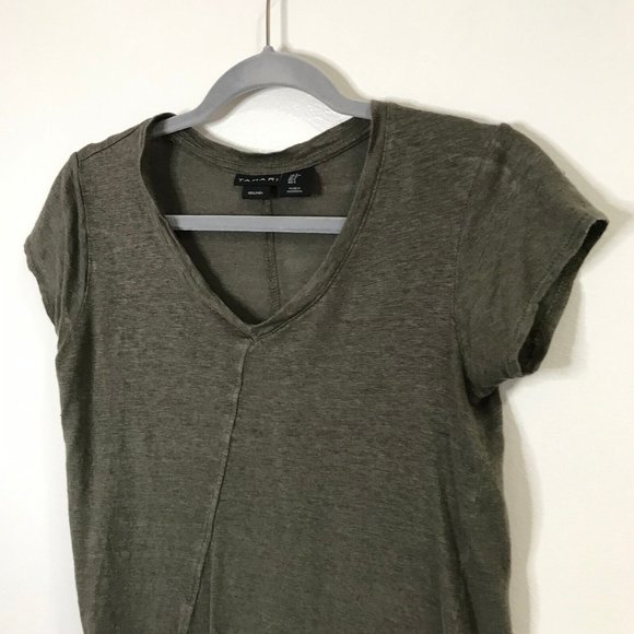Tahari T-shirt 100% Linen Small Olive Green Asymmetrical V-Neck Knit Blouse - Picture 2 of 7
